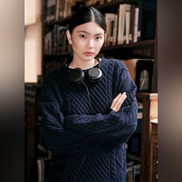 Sunday Best Sweaters - Aritzia Sunday Best  Peggy Sweater